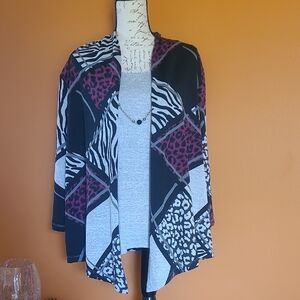Alfred Dunner Animal Patterned Cardi With Attatched Tank 1X